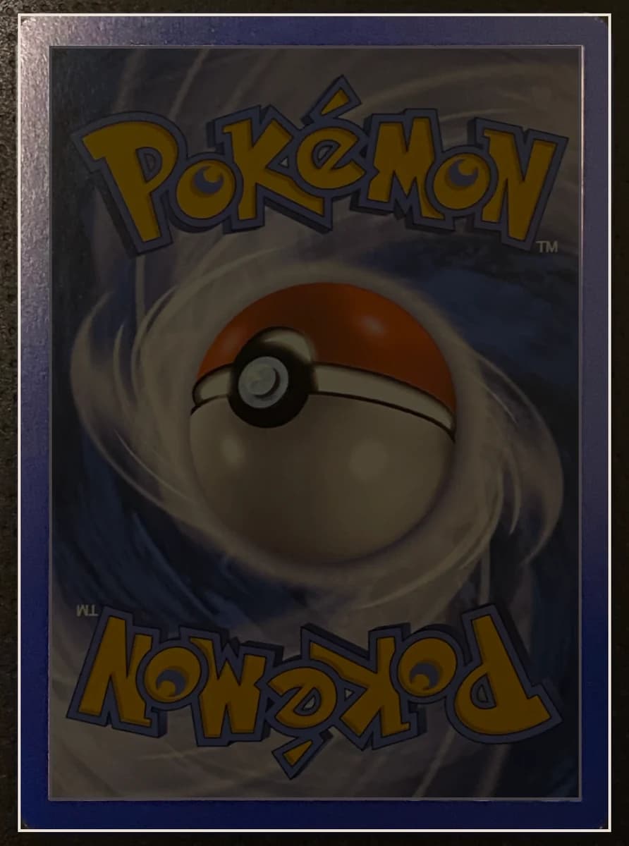Pokémon (back) warped flat with its centering borders detected automatically
